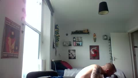 Snapshot of boky_ chatting on July 29, 3:21 pm boky_ online show from July 29, 3:21 pm
