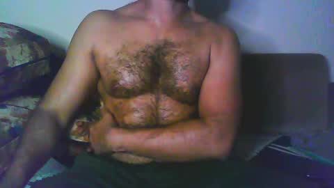 Snapshot of boldinddude chatting on February 4, 10:45 pm Chris B online show from February 4, 10:45 pm