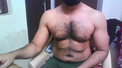 Snapshot of boldinddude chatting on February 24, 11:10 am Chris B online show from February 24, 11:10 am