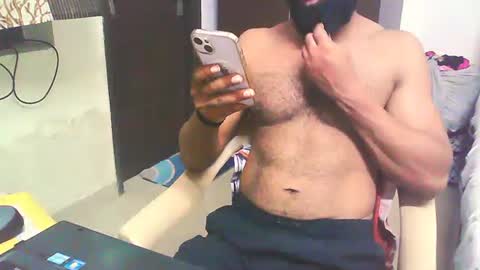 Snapshot of boldinddude chatting on October 1, 12:33 pm Chris B online show from October 1, 12:33 pm