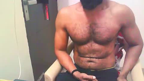 Snapshot of boldinddude chatting on October 24, 10:17 pm Chris B online show from October 24, 10:17 pm