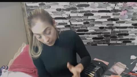 Kim online show from September 30, 7:13 am