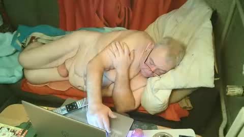 Snapshot of bomber59potsdam chatting on January 1, 6:59 pm Bomber59potsdam online show from January 1, 6:59 pm