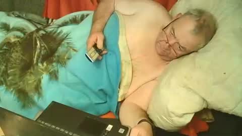 Snapshot of bomber59potsdam chatting on January 3, 7:18 pm Bomber59potsdam online show from January 3, 7:18 pm