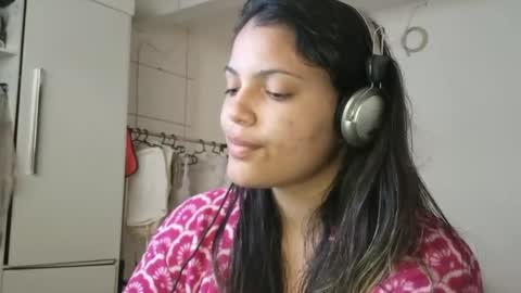 Snapshot of bombomepimenta chatting on December 12, 3:59 pm bombomepimenta online show from December 12, 3:59 pm