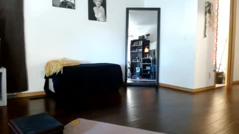 Snapshot of bombshellbaeby chatting on September 22, 5:04 pm BombshellBaeby online show from September 22, 5:04 pm