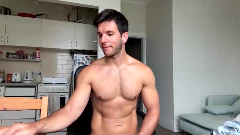 Bondi online show from February 19, 10:31 pm