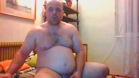 borntosuck online show from December 8, 2:49 am