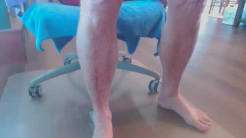 Snapshot of bone2play chatting on April 27, 12:03 pm FRECKLES online show from April 27, 12:03 pm