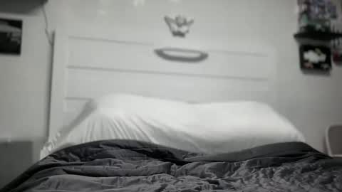 boner4you1994 online show from October 27, 9:24 am