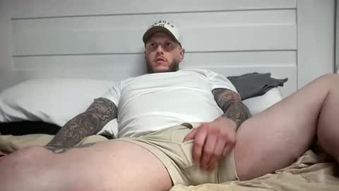 boner4you1994 online show from April 13, 8:31 am