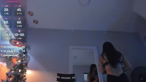 Snapshot of boniesmith_ chatting on December 6, 2:57 am Bonie Smith online show from December 6, 2:57 am