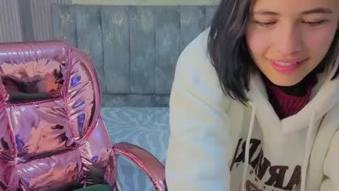 Bonnie  online show from April 1, 12:39 pm