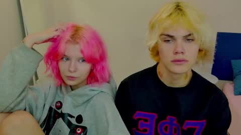 Snapshot of bonnie_and_c1yde chatting on October 19, 5:13 pm Jessy Mark online show from October 19, 5:13 pm