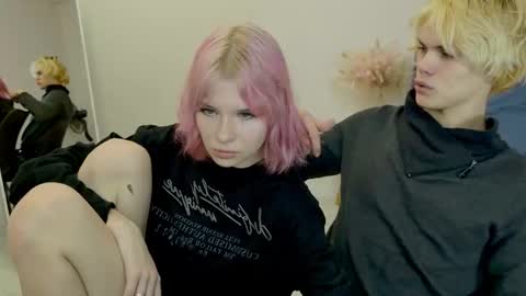 Snapshot of bonnie_and_c1yde chatting on October 25, 5:08 pm Jessy Mark online show from October 25, 5:08 pm