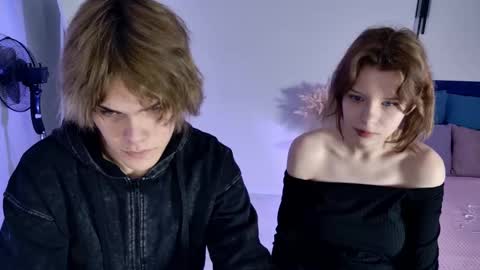 Jessy  Mark online show from December 17, 5:08 pm