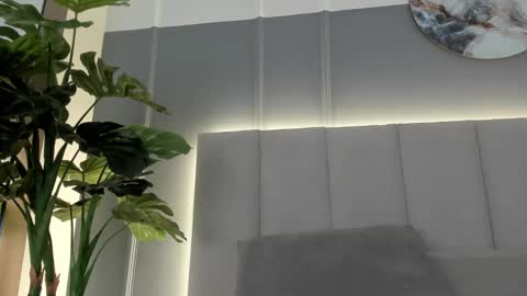 Bonnie online show from February 2, 2:27 am