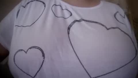 Bonnie online show from April 9, 1:49 pm