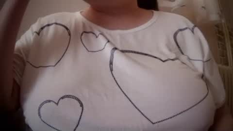 Bonnie online show from April 11, 12:20 pm