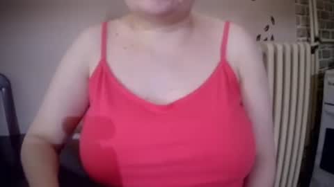 Snapshot of bonnie_jade chatting on June 5, 4:35 pm Bonnie online show from June 5, 4:35 pm