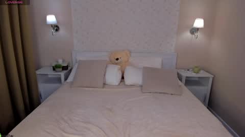 Bonnie online show from March 29, 11:49 pm