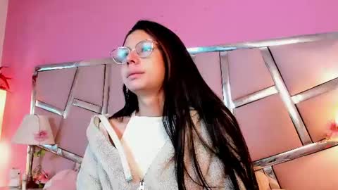 Bonnie  online show from June 20, 11:46 am