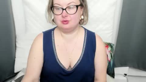 Bonnie online show from February 11, 5:01 am