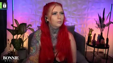 Bonnie Stylez online show from March 6, 3:25 am