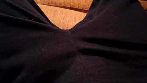 bonny8723 online show from April 12, 8:36 pm