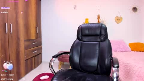 Snapshot of bonny_greylm chatting on January 13, 9:42 pm sofia online show from January 13, 9:42 pm