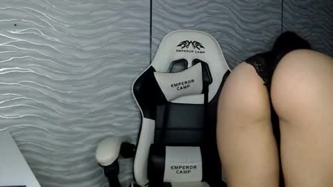 bonny_klyde95 online show from October 13, 11:54 am