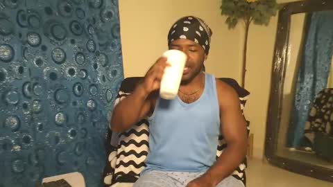 kevin hart online show from March 26, 4:29 am