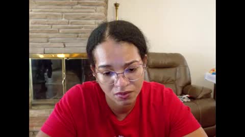 Queen Bon Vivantt online show from November 19, 5:57 pm