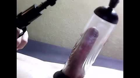 Snapshot of bonyxel chatting on February 28, 1:47 am bonyxel online show from February 28, 1:47 am