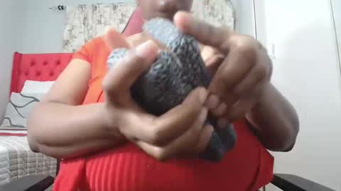 Snapshot of boobygoddessxxx chatting on December 15, 4:39 am boobygoddessxxx online show from December 15, 4:39 am