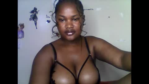 boobylicious012 online show from May 3, 12:16 am