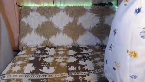 Zy online show from December 8, 6:54 am