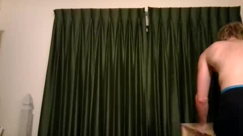 Snapshot of bookandbrawn chatting on November 21, 11:14 pm BookAndBrawn online show from November 21, 11:14 pm