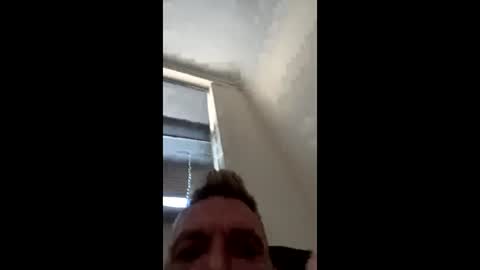 Snapshot of boomf86xxxx chatting on May 9, 5:40 pm boomf86xxxx online show from May 9, 5:40 pm