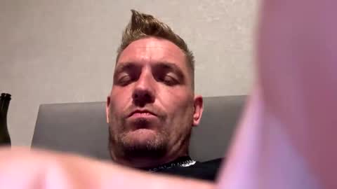 boomfxx1985 online show from September 17, 9:05 pm