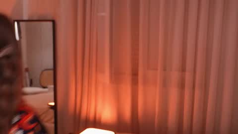 Snapshot of boootyfrytti chatting on November 4, 6:29 pm boootyfrytti online show from November 4, 6:29 pm