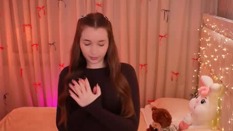 Snapshot of boootyfrytti chatting on December 15, 7:29 pm boootyfrytti online show from December 15, 7:29 pm