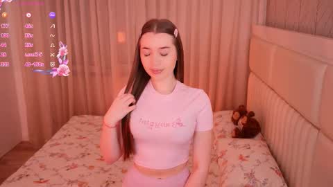 Snapshot of boootyfrytti chatting on February 21, 7:15 pm boootyfrytti online show from February 21, 7:15 pm