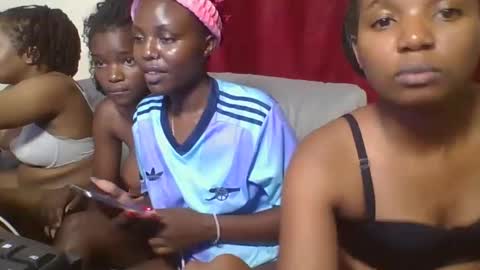 bootie_caramel online show from February 24, 9:31 pm