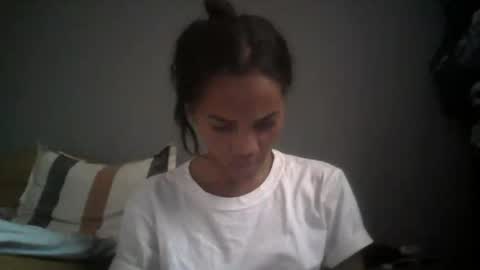 Snapshot of boozyart chatting on October 22, 12:16 pm boozyArt online show from October 22, 12:16 pm