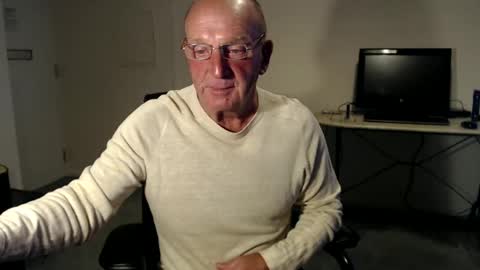 Snapshot of boppy21 chatting on March 5, 6:56 pm Boppy21 online show from March 5, 6:56 pm