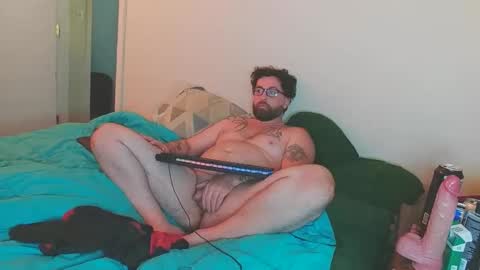 boredandirish21 online show from September 28, 5:51 pm