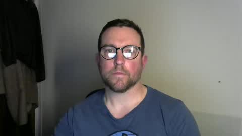 Snapshot of borisjames chatting on December 31, 7:51 pm borisjames online show from December 31, 7:51 pm