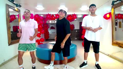 Snapshot of boschcz chatting on January 20, 4:10 am THOMAS AND DAMIAND online show from January 20, 4:10 am