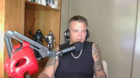 BOSS online show from October 21, 5:02 pm